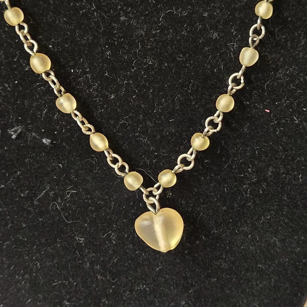 N/A vintage heart